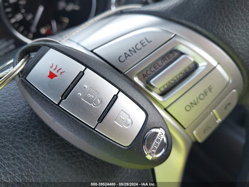 2016 Nissan Rogue Sv VIN: KNMAT2MV2GP727722 Lot: 39524480