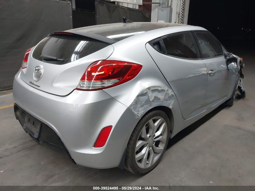 2012 Hyundai Veloster Base W/Gray VIN: KMHTC6AD2CU025337 Lot: 39524495