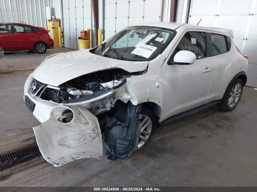 2014 Nissan Juke S VIN: JN8AF5MV4ET483296 Lot: 39524506