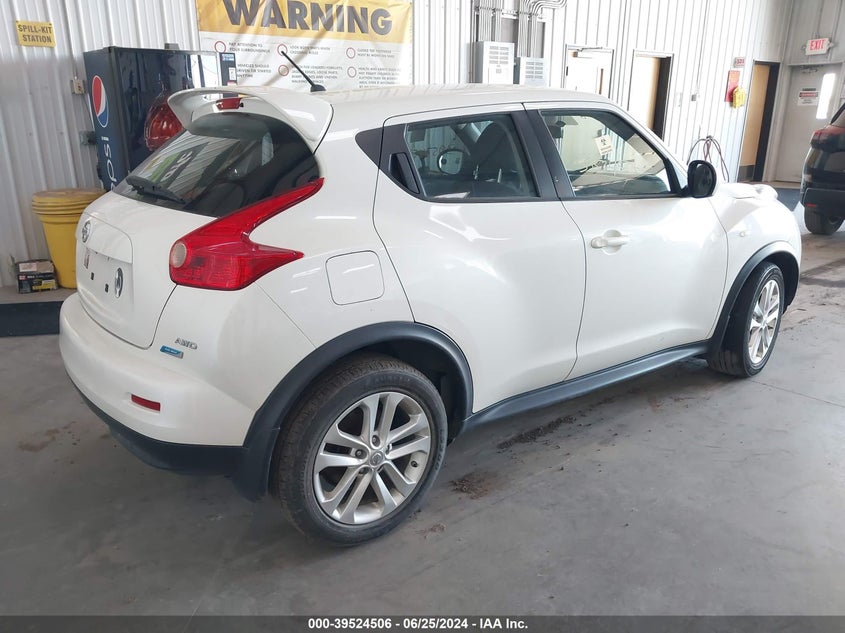 2014 Nissan Juke S VIN: JN8AF5MV4ET483296 Lot: 39524506