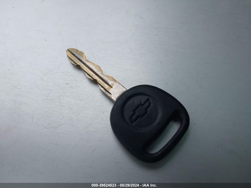 2004 Chevrolet Suburban 1500 Ls VIN: 3GNEC16T74G267505 Lot: 39524523