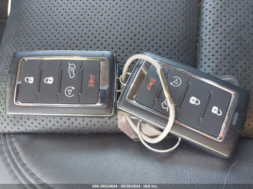 2023 JEEP WAGONEER L SERIES II 4X4 - 1C4SJSBP1PS549281