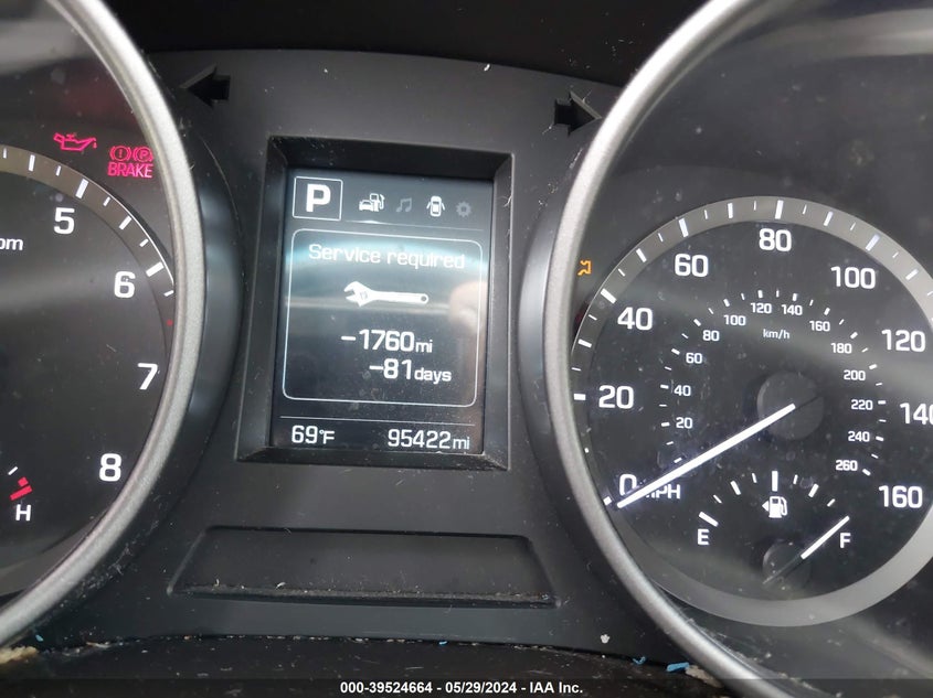 2017 Hyundai Santa Fe Sport 2.4L VIN: 5NMZU3LB3HH049960 Lot: 39524664