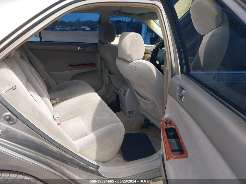 2005 Toyota Camry Xle VIN: 4T1BE32K15U960210 Lot: 39524665