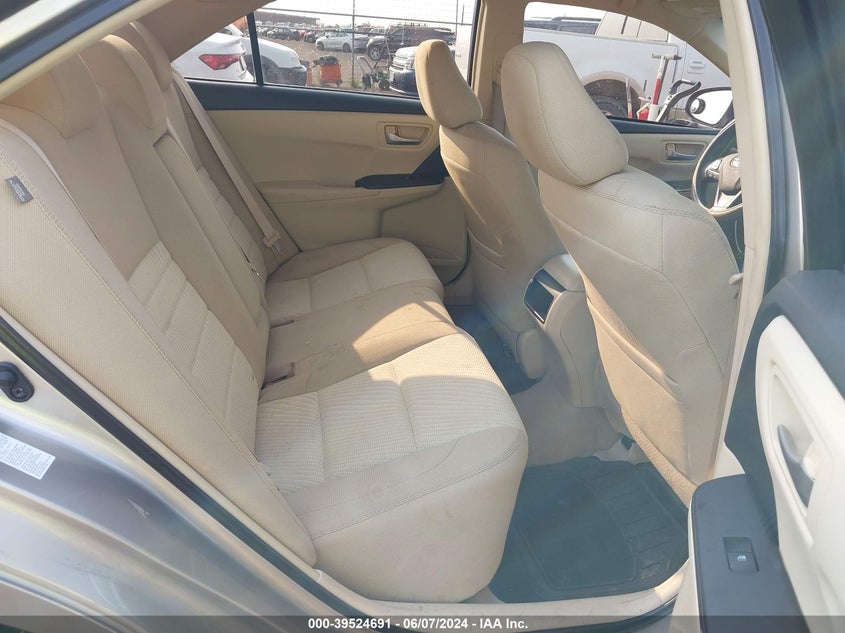 2015 Toyota Camry Le VIN: 4T4BF1FK5FR488516 Lot: 39524691