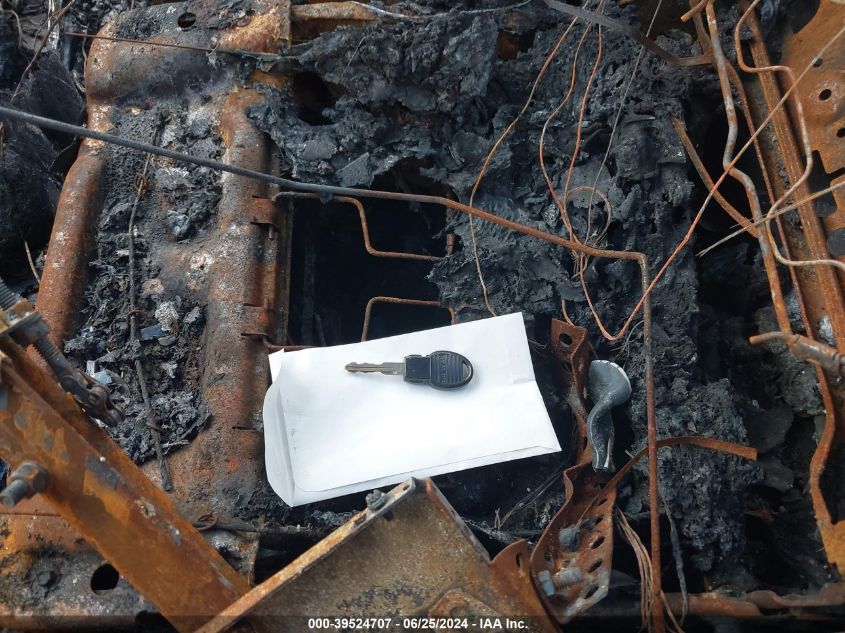 2018 Ram 1500 VIN: 3C6JR6AG2JG291548 Lot: 39524707