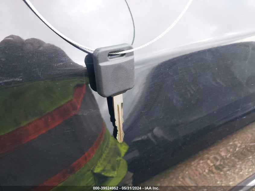 2016 Nissan Rogue S VIN: KNMAT2MV7GP646957 Lot: 39524952