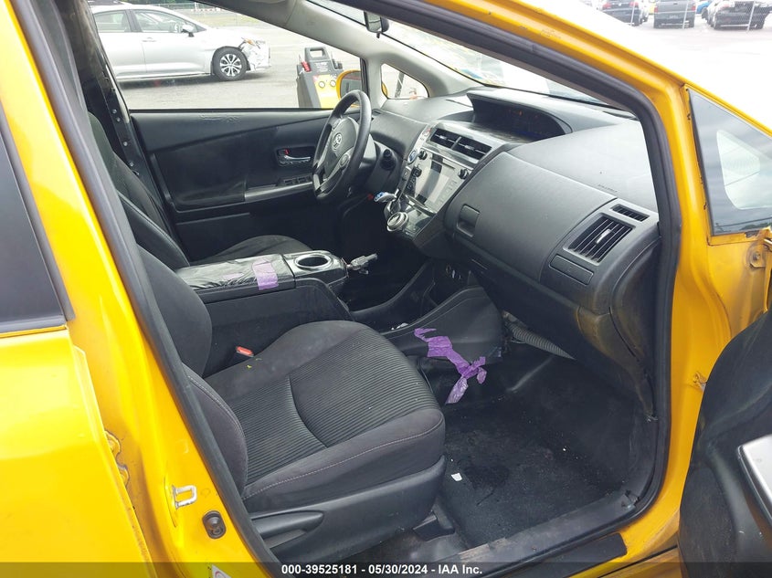 2016 Toyota Prius V Two VIN: JTDZN3EU6GJ050394 Lot: 39525181