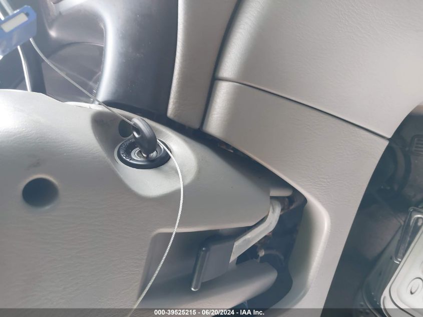 2000 Mazda Mpv Dx/Es/Lx VIN: JM3LW28G6Y0141702 Lot: 39525215