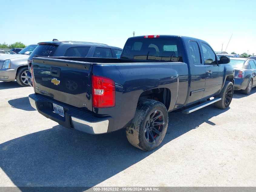 2011 Chevrolet Silverado 1500 Ls VIN: 1GCRCREA2BZ339653 Lot: 39525232