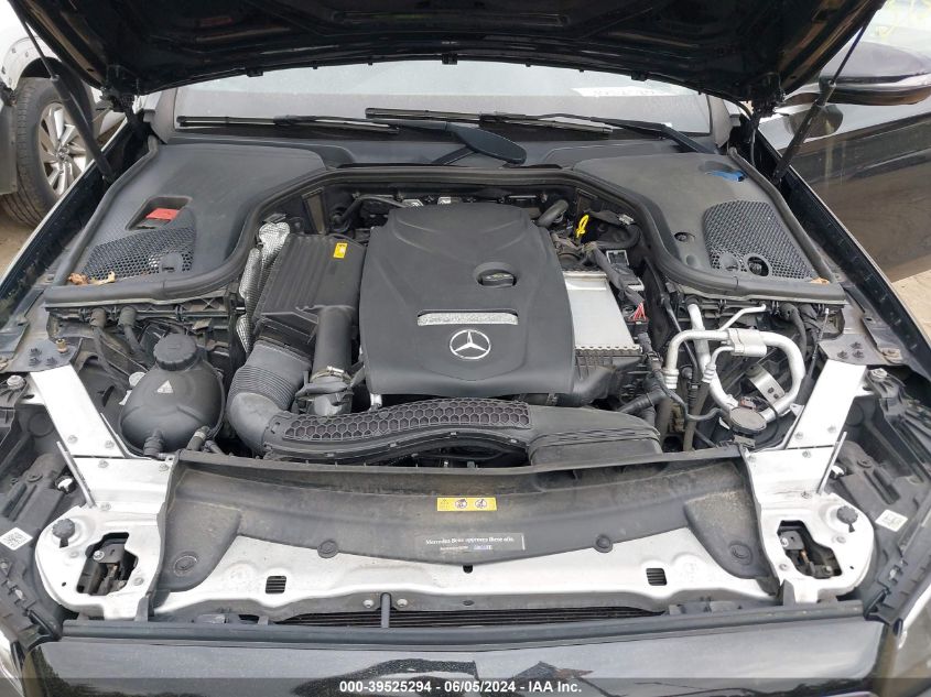 WDDZF4KB1JA306220 2018 Mercedes-Benz E 300 4Matic