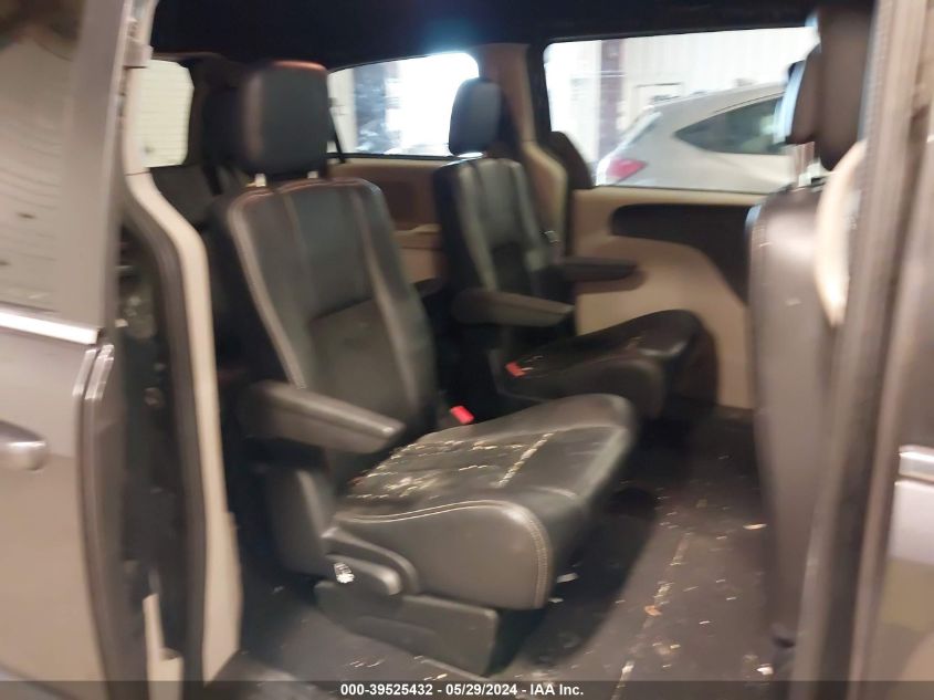 2017 Dodge Grand Caravan Sxt VIN: 2C4RDGCG5HR581235 Lot: 39525432