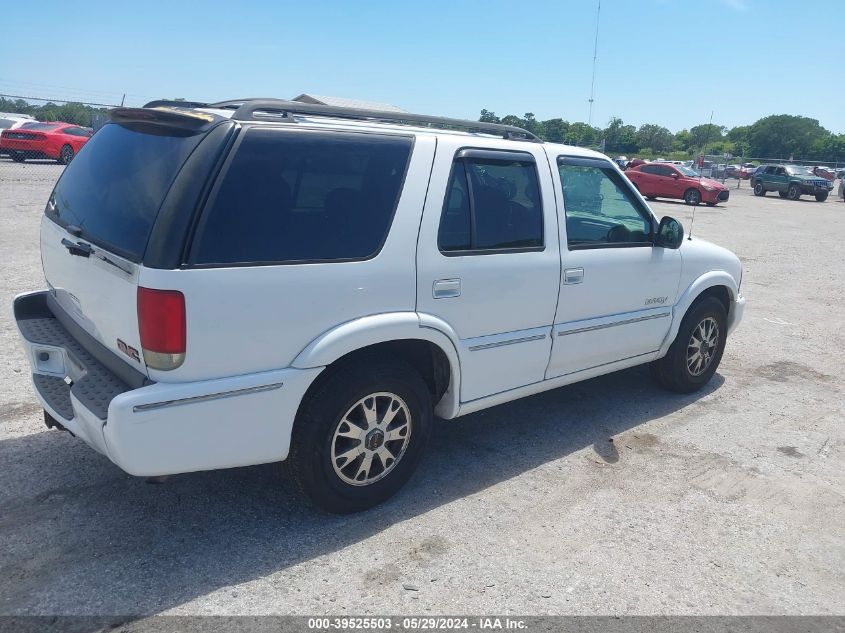 1998 GMC Envoy VIN: 1GKDT13W8W2955824 Lot: 39525503