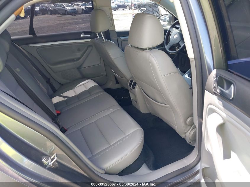 2007 Volkswagen Jetta Wolfsburg Edition VIN: 3VWEG71K67M142271 Lot: 39525567