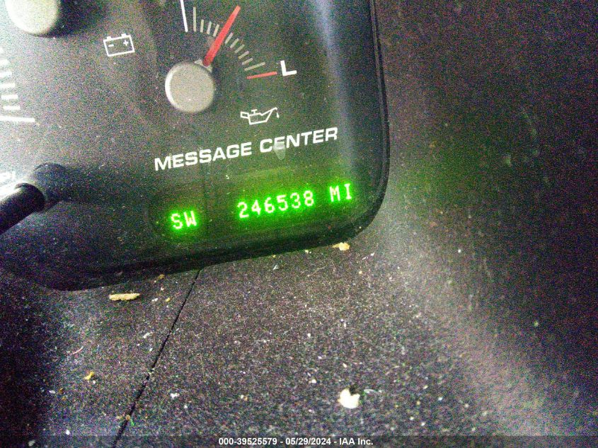 2004 Ford Expedition Eddie Bauer VIN: 1FMFU18L84LB38906 Lot: 39525579