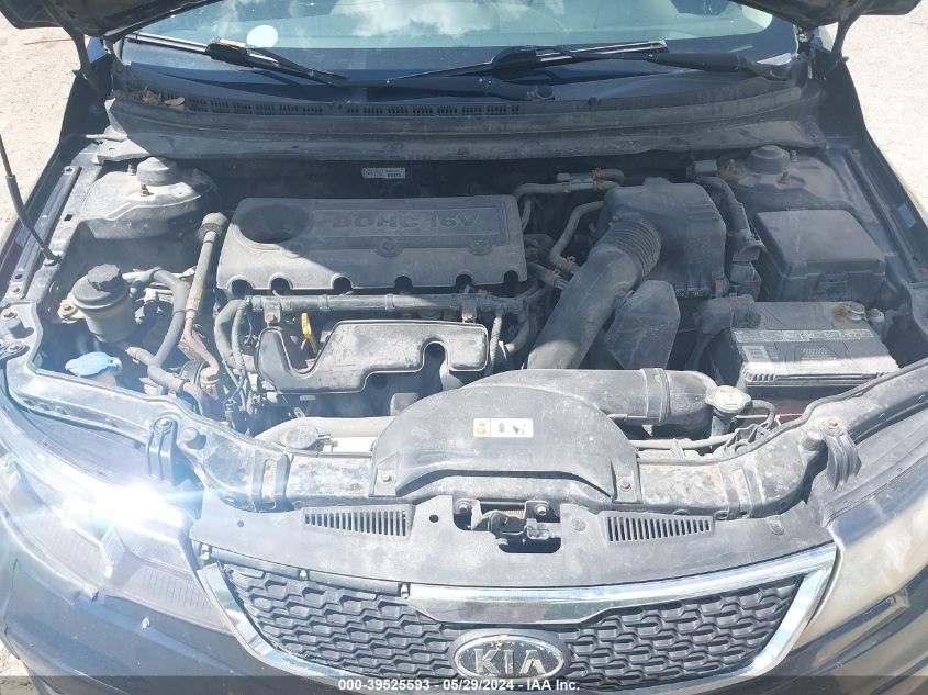 2013 Kia Forte Ex VIN: KNAFU4A25D5701824 Lot: 39525593