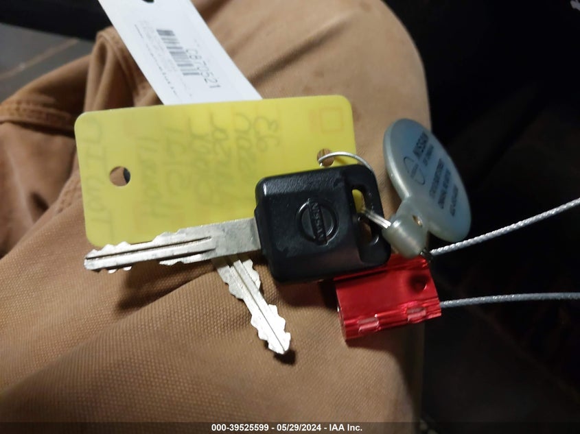 2023 Nissan Versa 1.6 S Xtronic Cvt VIN: 3N1CN8DVXPL870521 Lot: 39525599