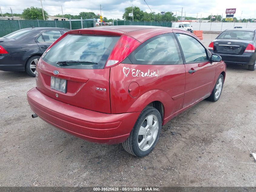 2005 Ford Focus Zx3 VIN: 3FAFP31NX5R132410 Lot: 39525628