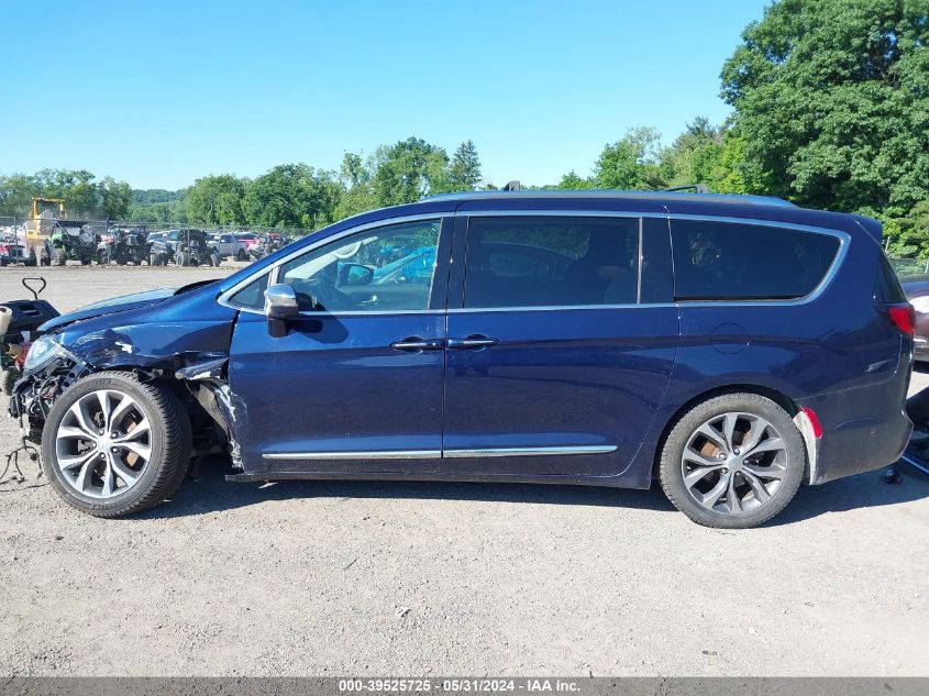 2017 Chrysler Pacifica Limited VIN: 2C4RC1GG0HR512348 Lot: 39525725