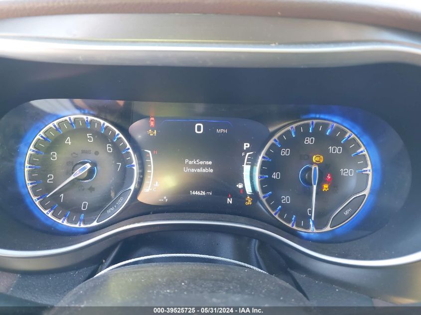 2017 Chrysler Pacifica Limited VIN: 2C4RC1GG0HR512348 Lot: 39525725