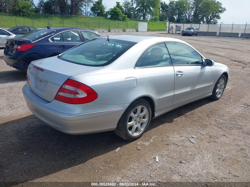 2004 Mercedes-Benz Clk 320 VIN: WDBTJ65J04F087107 Lot: 39525802