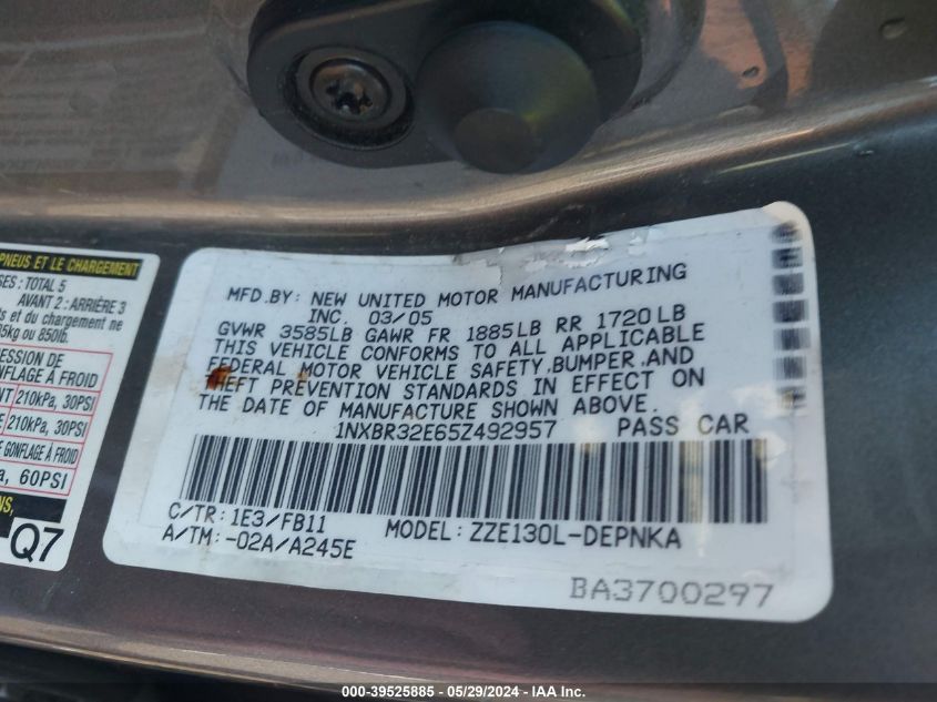 2005 Toyota Corolla Le VIN: 1NXBR32E65Z492957 Lot: 39525885