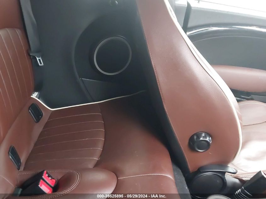 2010 Mini Cooper VIN: WMWMR3C52ATU98442 Lot: 39525895