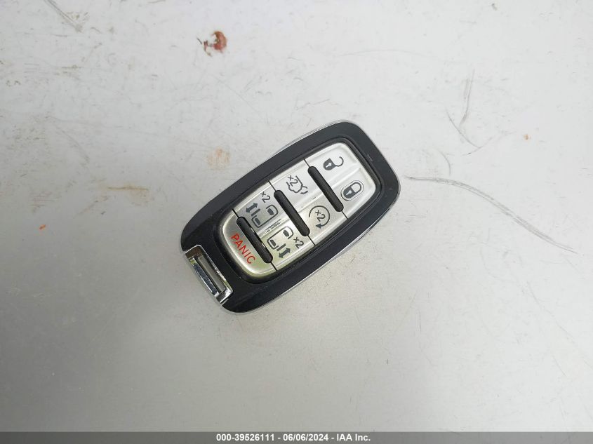 2017 Chrysler Pacifica Limited VIN: 2C4RC1GG9HR636005 Lot: 39526111