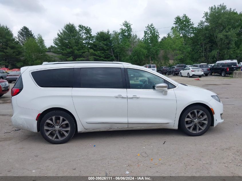 2017 Chrysler Pacifica Limited VIN: 2C4RC1GG9HR636005 Lot: 39526111