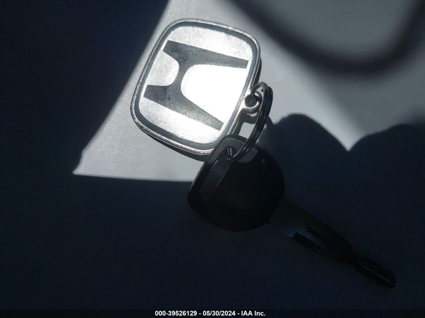 1998 Honda Cr-V Ex VIN: JHLRD1865WC037100 Lot: 39526129