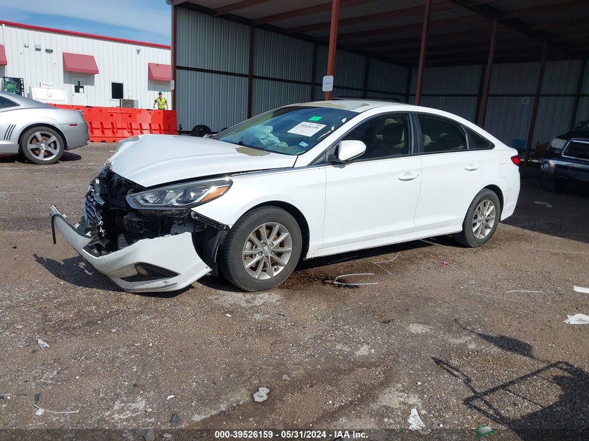 VIN 5NPE24AF3JH696772 2018 HYUNDAI SONATA SE