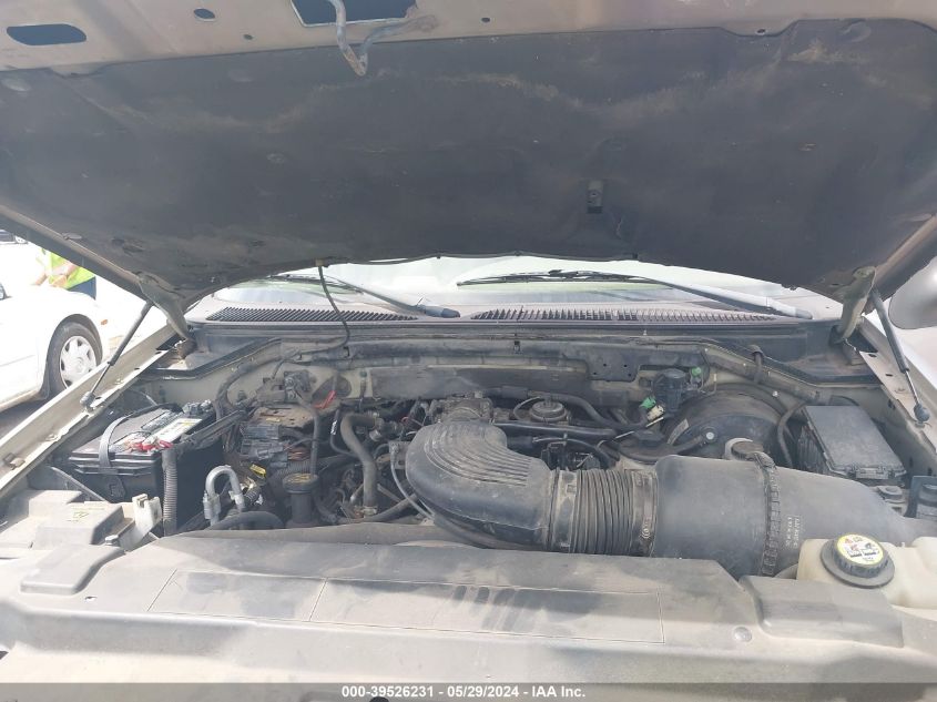 2002 Ford Expedition Eddie Bauer VIN: 1FMPU18L42LA98373 Lot: 39526231