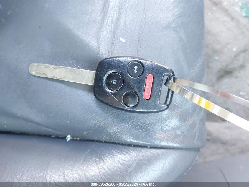 2004 Honda Accord 3.0 Ex VIN: 1HGCM66504A087701 Lot: 39526288