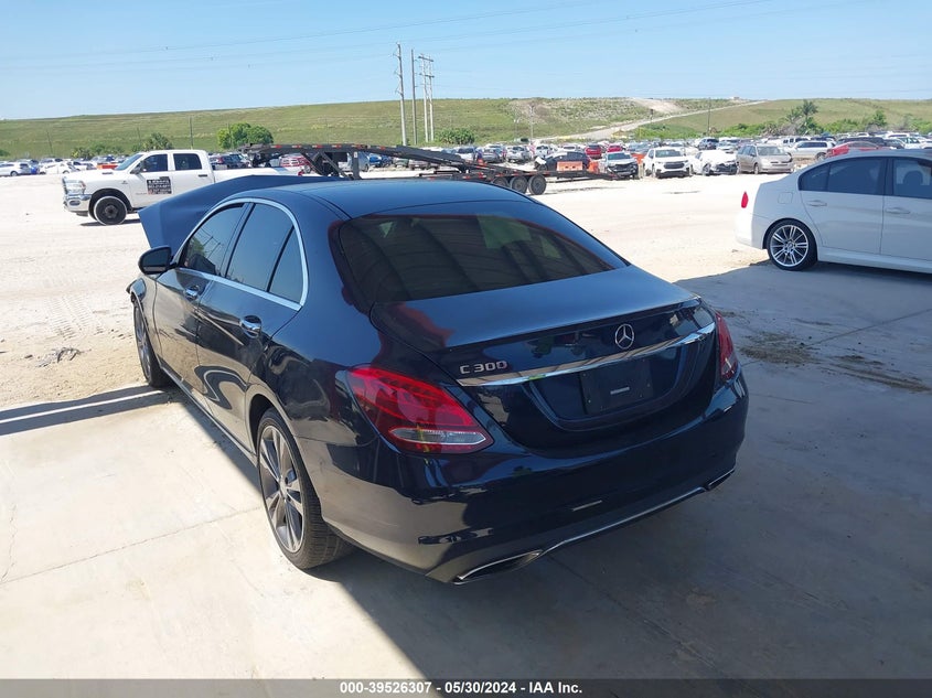 VIN 55SWF4JB9HU196709 2017 MERCEDES-BENZ C 300 LUXURY/SPORT