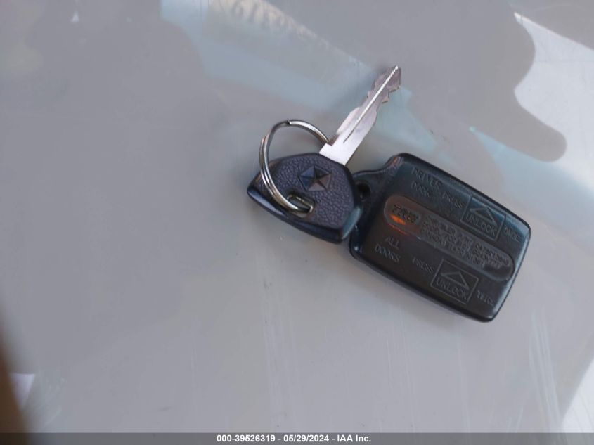 1997 Chrysler Lhs VIN: 2C3HC56FXVH761483 Lot: 39526319