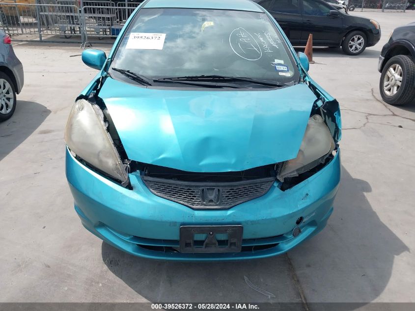 2013 Honda Fit VIN: JHMGE8H39DC036964 Lot: 39526372