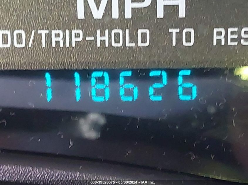 2000 Chevrolet Blazer Ls VIN: 1GNCT18W3YK274853 Lot: 39526375