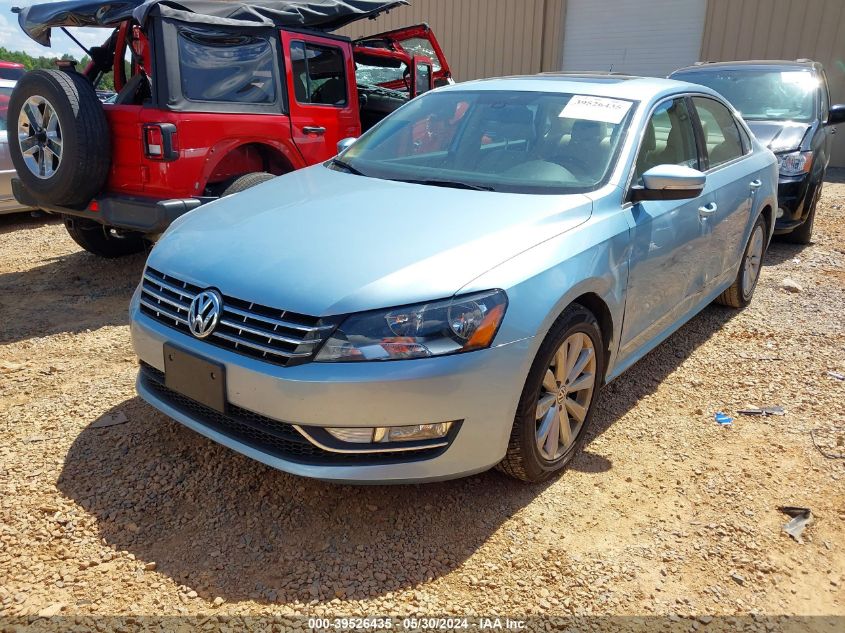 2013 Volkswagen Passat 2.5L Sel Premium VIN: 1VWCH7A38DC020909 Lot: 39526435