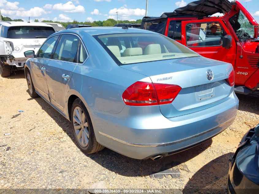 2013 Volkswagen Passat 2.5L Sel Premium VIN: 1VWCH7A38DC020909 Lot: 39526435