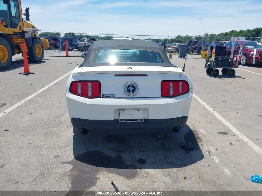 2011 Ford Mustang V6 Premium VIN: 1ZVBP8EMXB5115447 Lot: 39526538