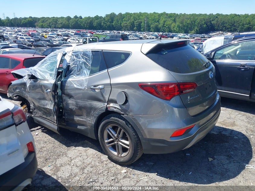 2018 Hyundai Santa Fe Sport 2.4L VIN: 5NMZT3LB0JH059743 Lot: 39526553