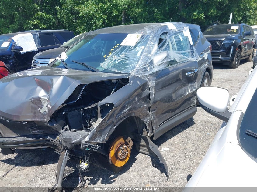 2018 Hyundai Santa Fe Sport 2.4L VIN: 5NMZT3LB0JH059743 Lot: 39526553