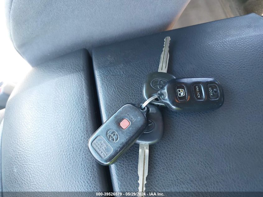 2003 Toyota 4Runner Sr5 V6 VIN: JTEBU14R730017907 Lot: 39526579