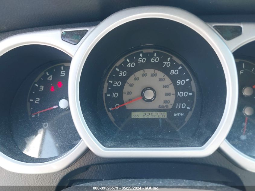 2003 Toyota 4Runner Sr5 V6 VIN: JTEBU14R730017907 Lot: 39526579