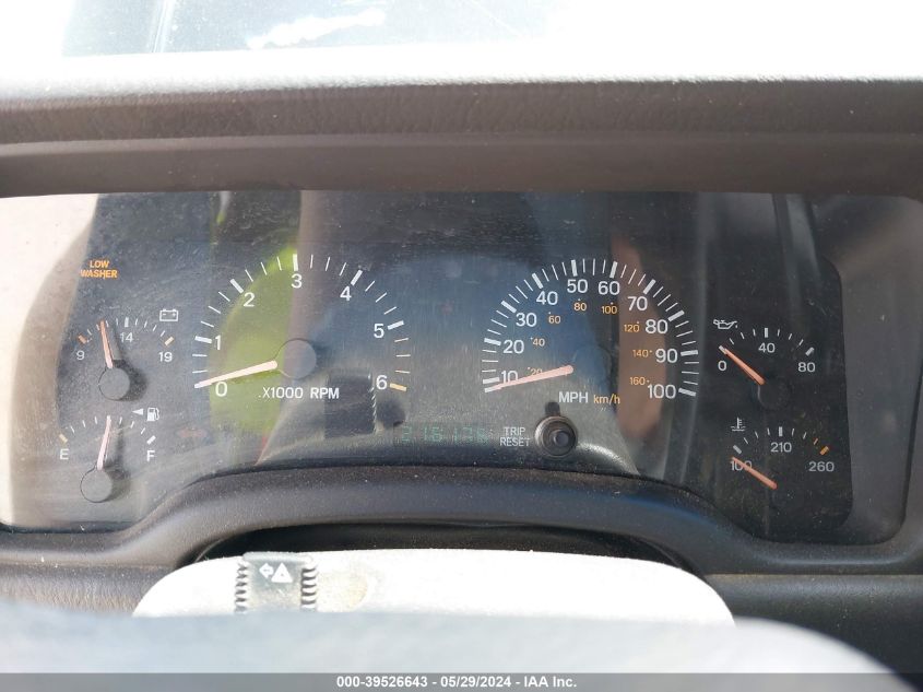 2001 Jeep Cherokee Sport VIN: 1J4FF48S51L579745 Lot: 39526643