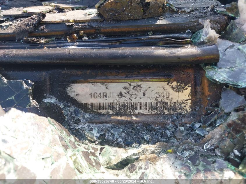 2018 Jeep Grand Cherokee Limited 4X2 VIN: 1C4RJEBGXJC392349 Lot: 39526748