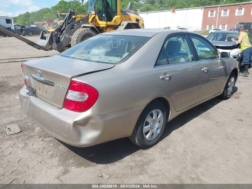 2002 Toyota Camry Le/Xle/Se VIN: 4T1BE32K82U598193 Lot: 39526819