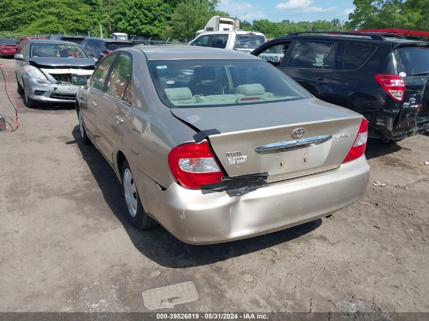 2002 Toyota Camry Le/Xle/Se VIN: 4T1BE32K82U598193 Lot: 39526819