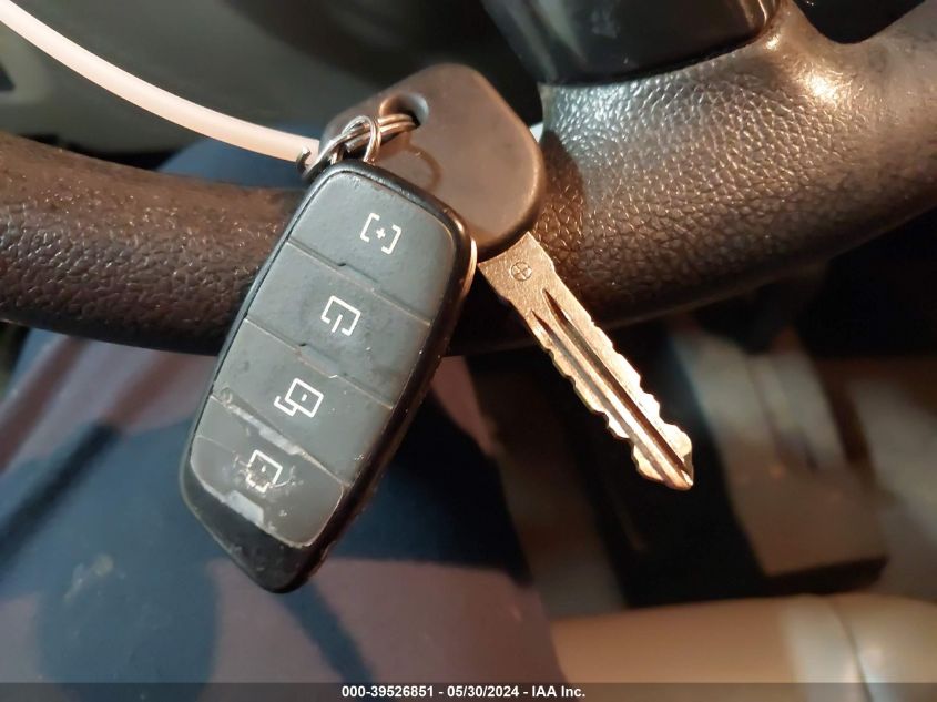 2009 Chevrolet Silverado 2500Hd Work Truck VIN: 1GCHK44K99E131072 Lot: 39526851