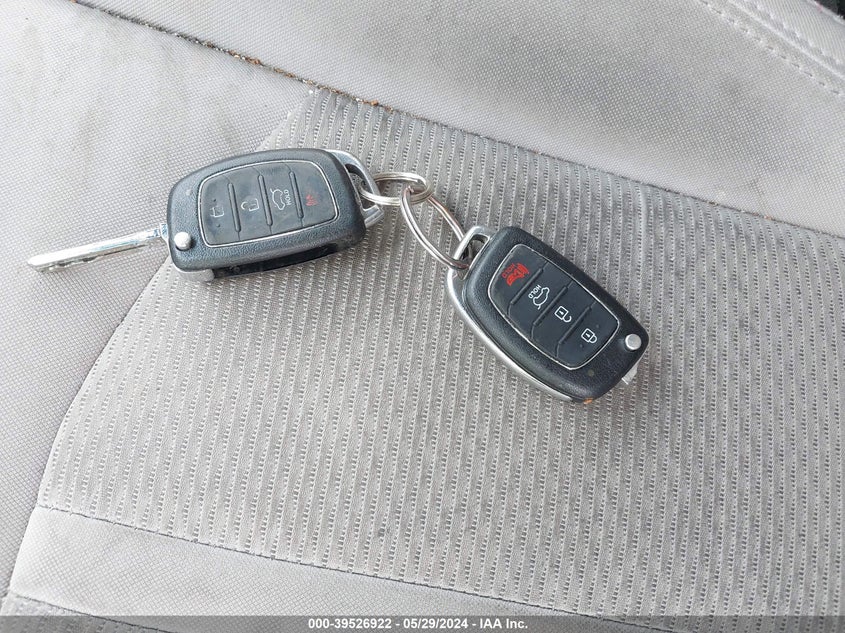 2016 Hyundai Sonata Se VIN: 5NPE24AF8GH368482 Lot: 39526922